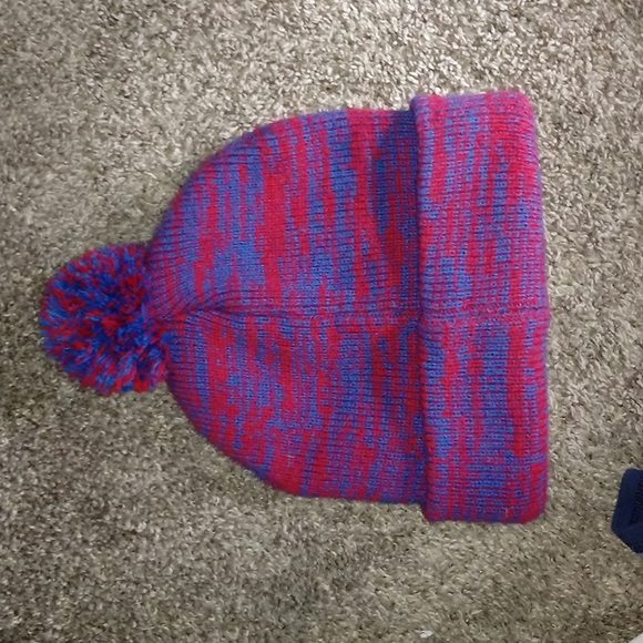 NWOT Blue & red beanie w/ ball on top. #AMERICA - Picture 2 of 2